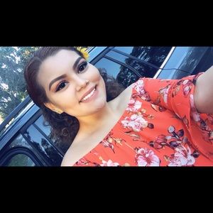 Meet your Posher, Jasmin